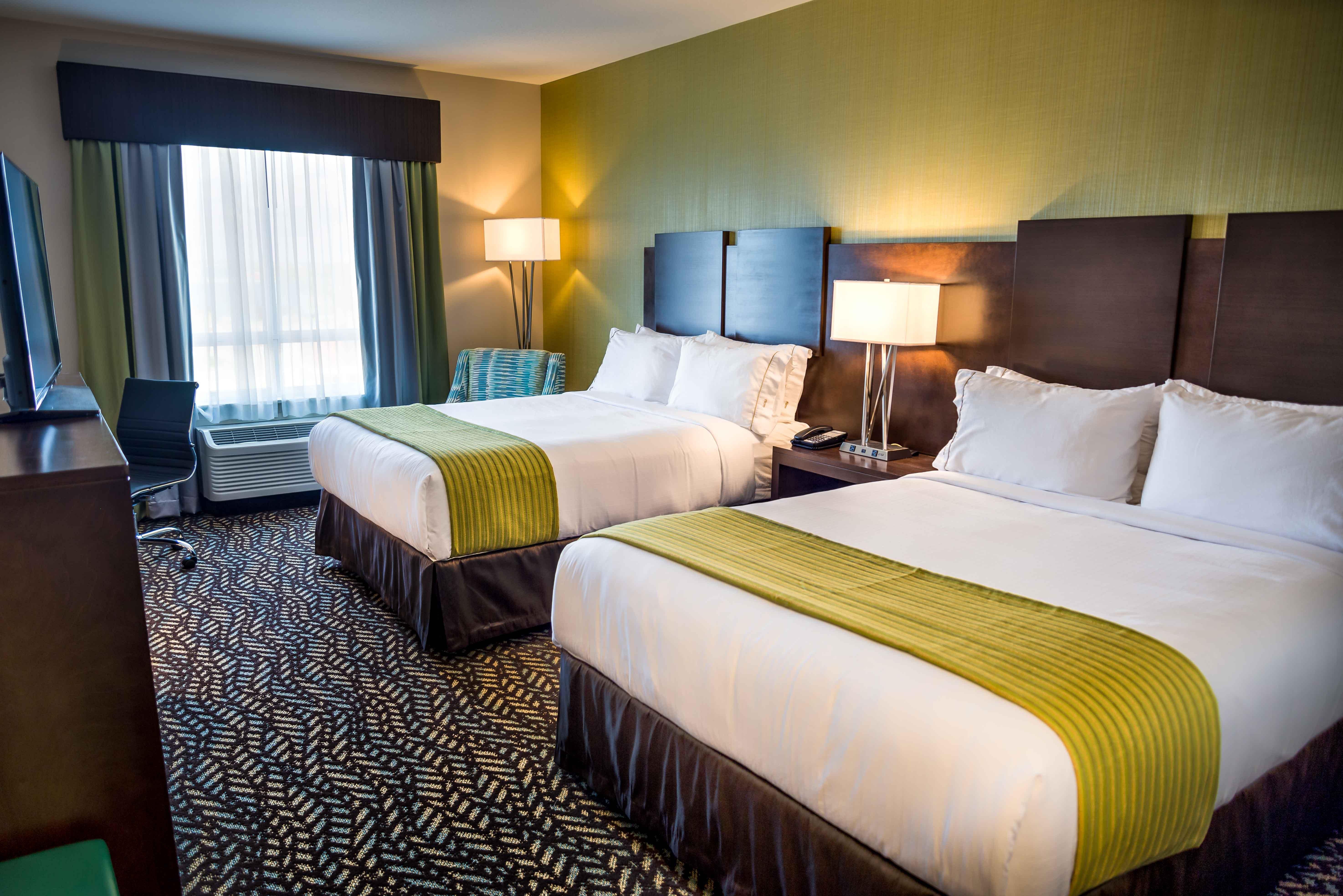 Holiday Inn Express & Suites Spruce Grove - Stony Plain By Ihg Buitenkant foto