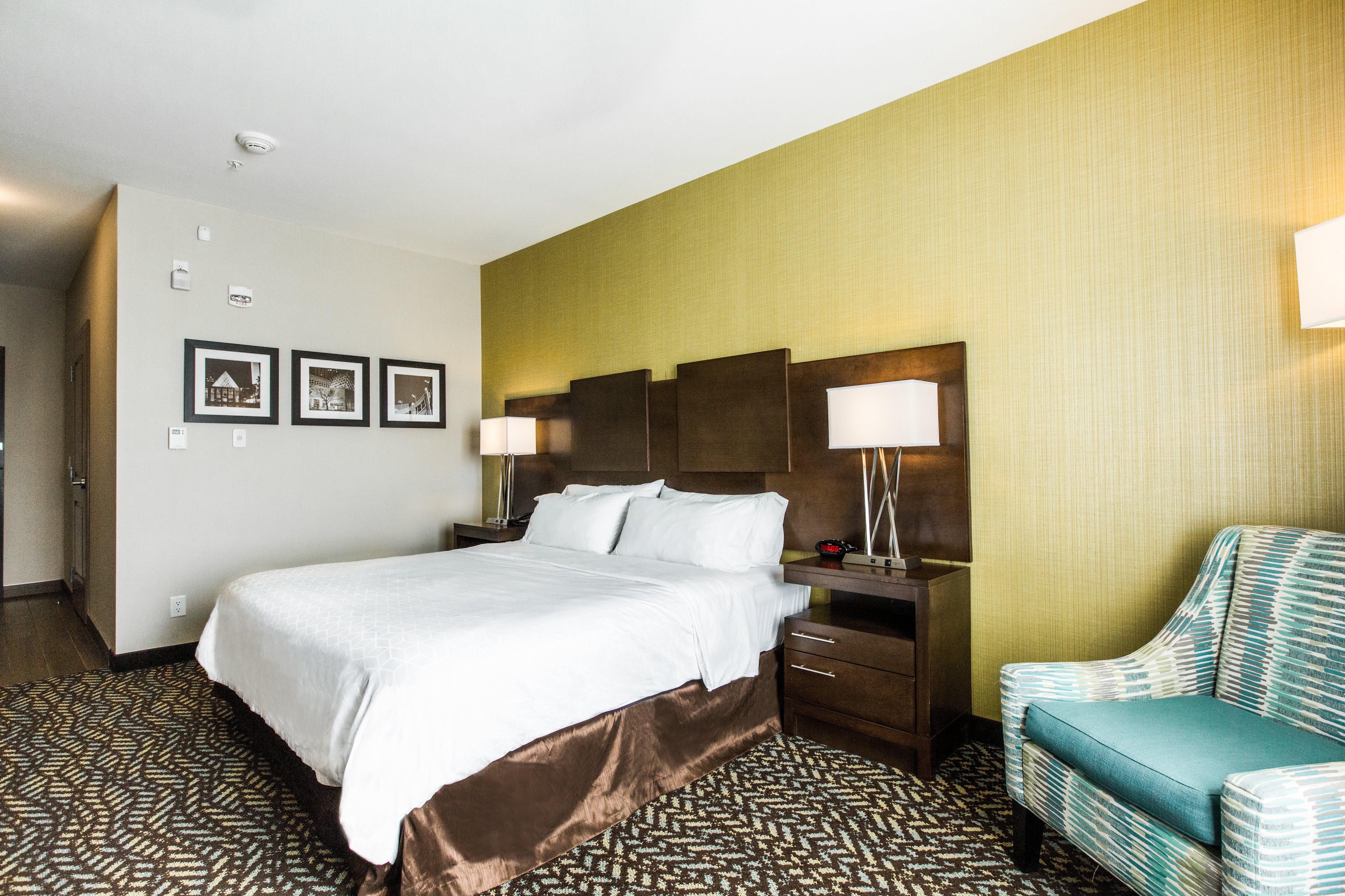 Holiday Inn Express & Suites Spruce Grove - Stony Plain By Ihg Buitenkant foto