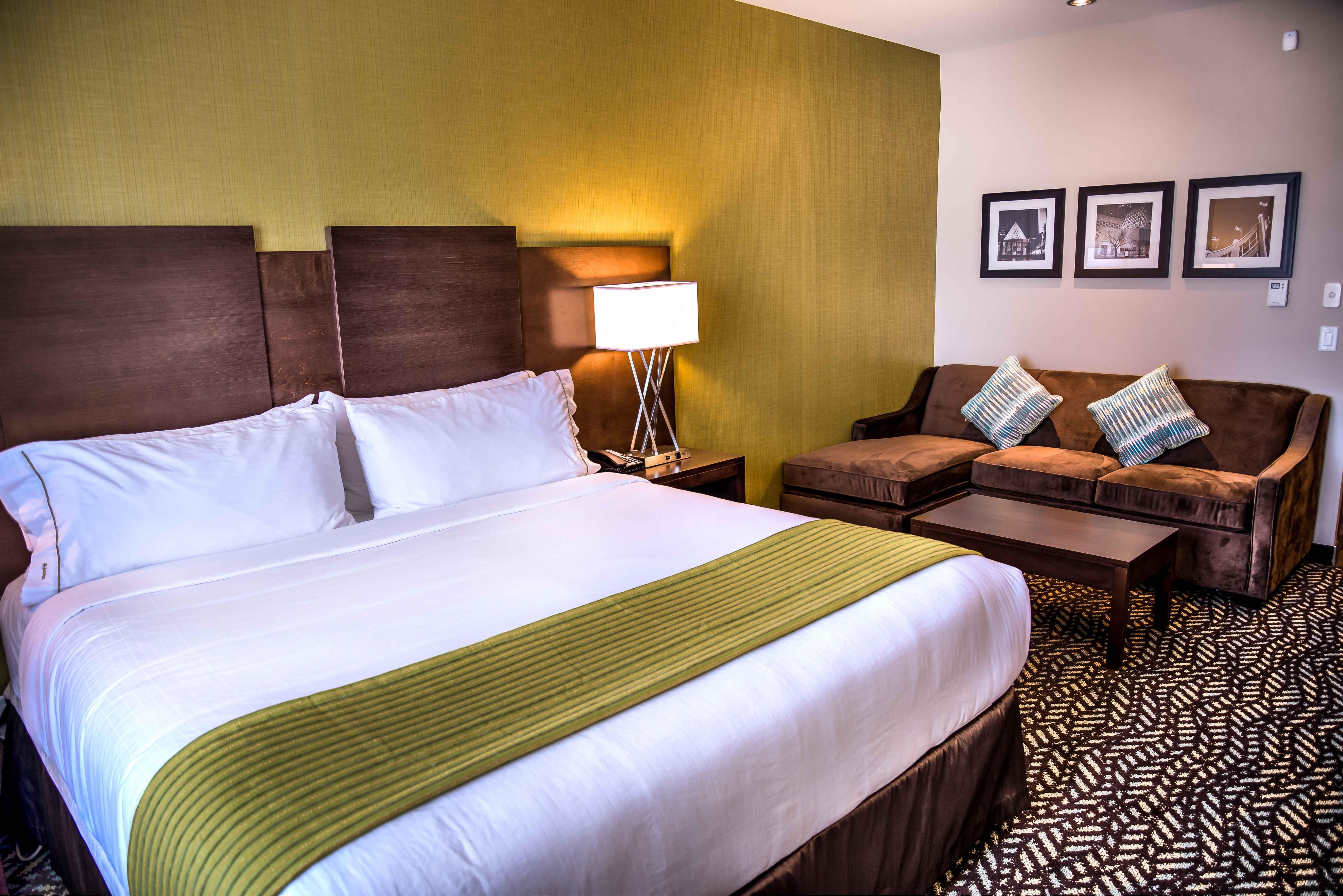 Holiday Inn Express & Suites Spruce Grove - Stony Plain By Ihg Buitenkant foto