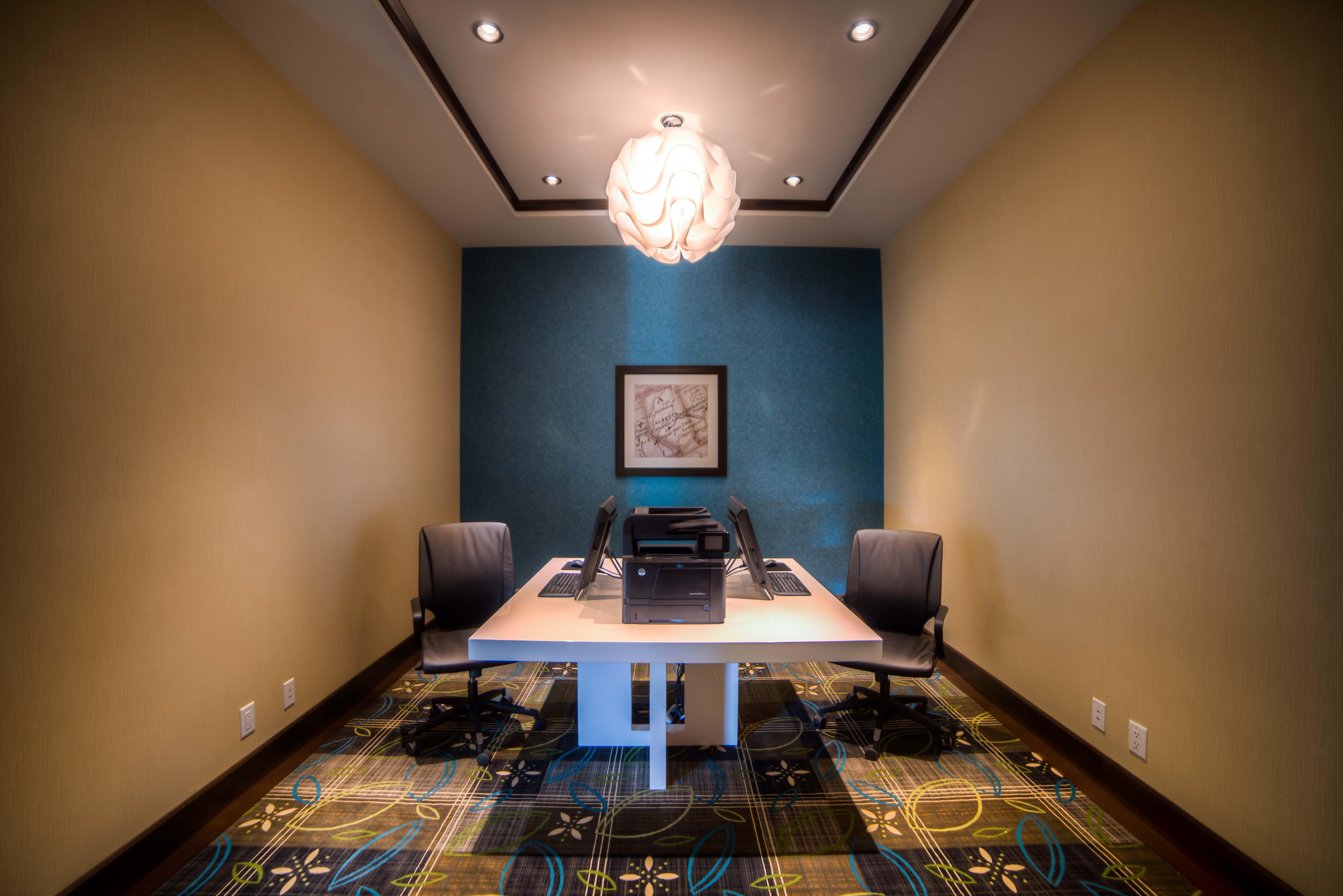 Holiday Inn Express & Suites Spruce Grove - Stony Plain By Ihg Buitenkant foto