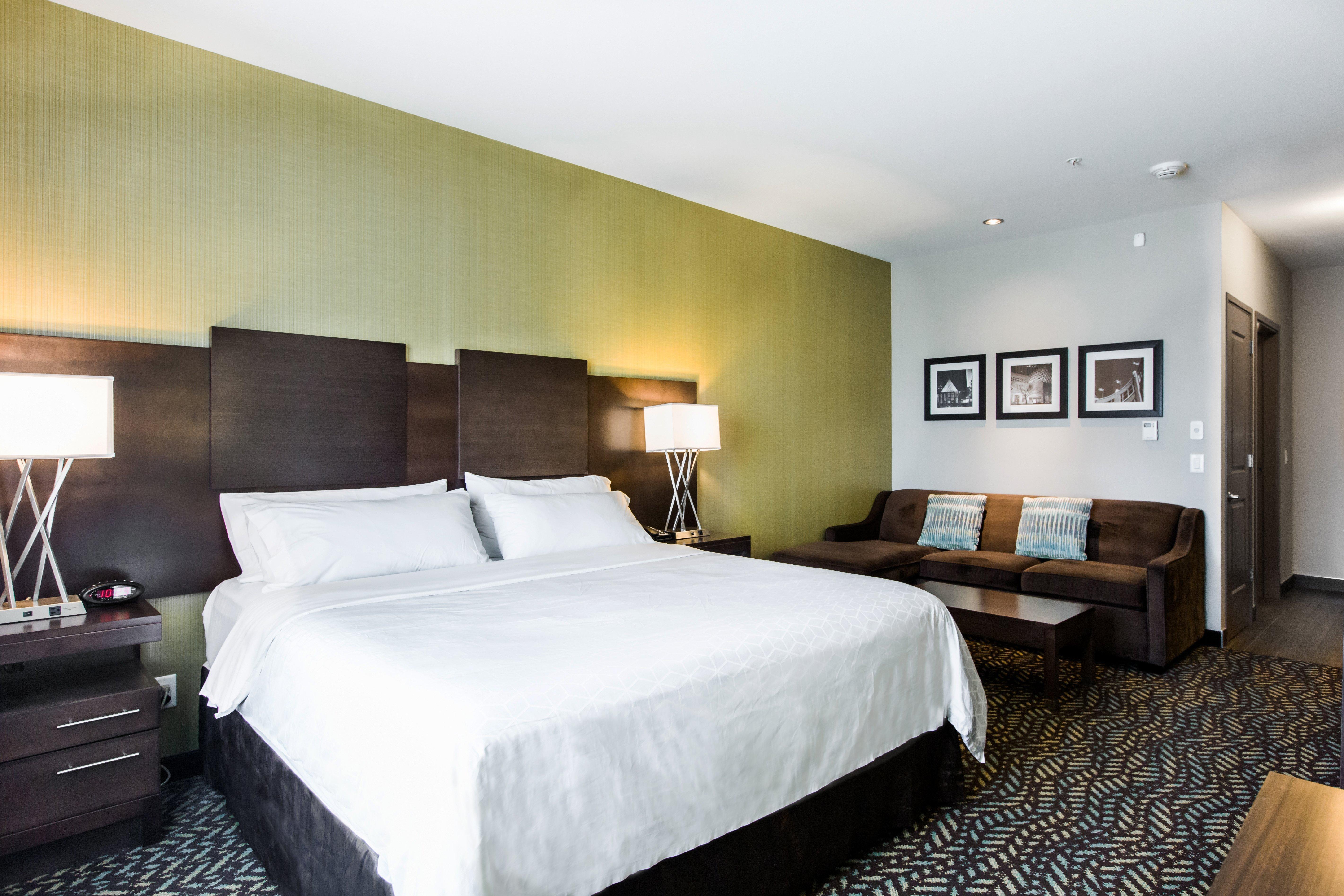 Holiday Inn Express & Suites Spruce Grove - Stony Plain By Ihg Buitenkant foto