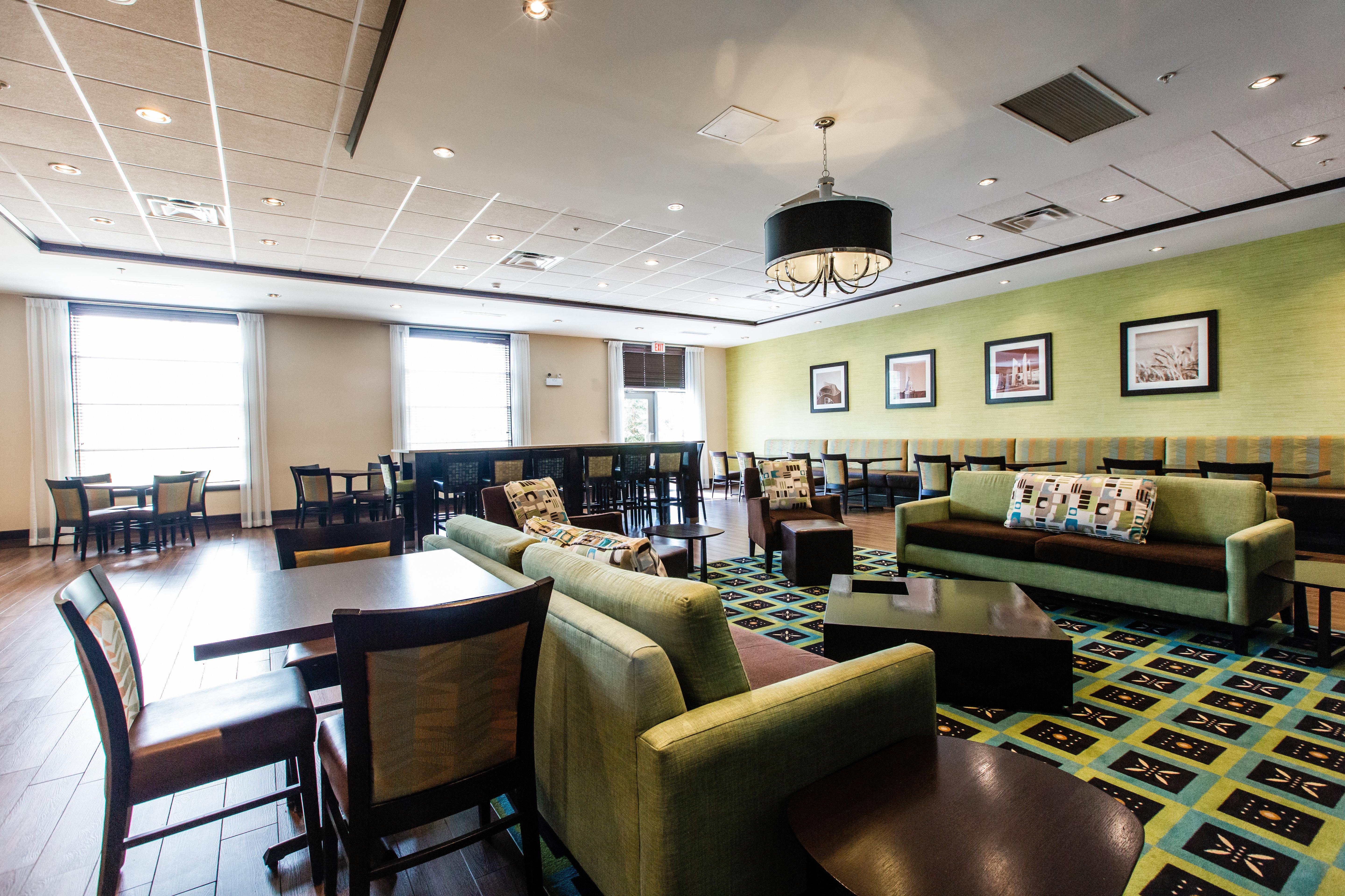 Holiday Inn Express & Suites Spruce Grove - Stony Plain By Ihg Buitenkant foto